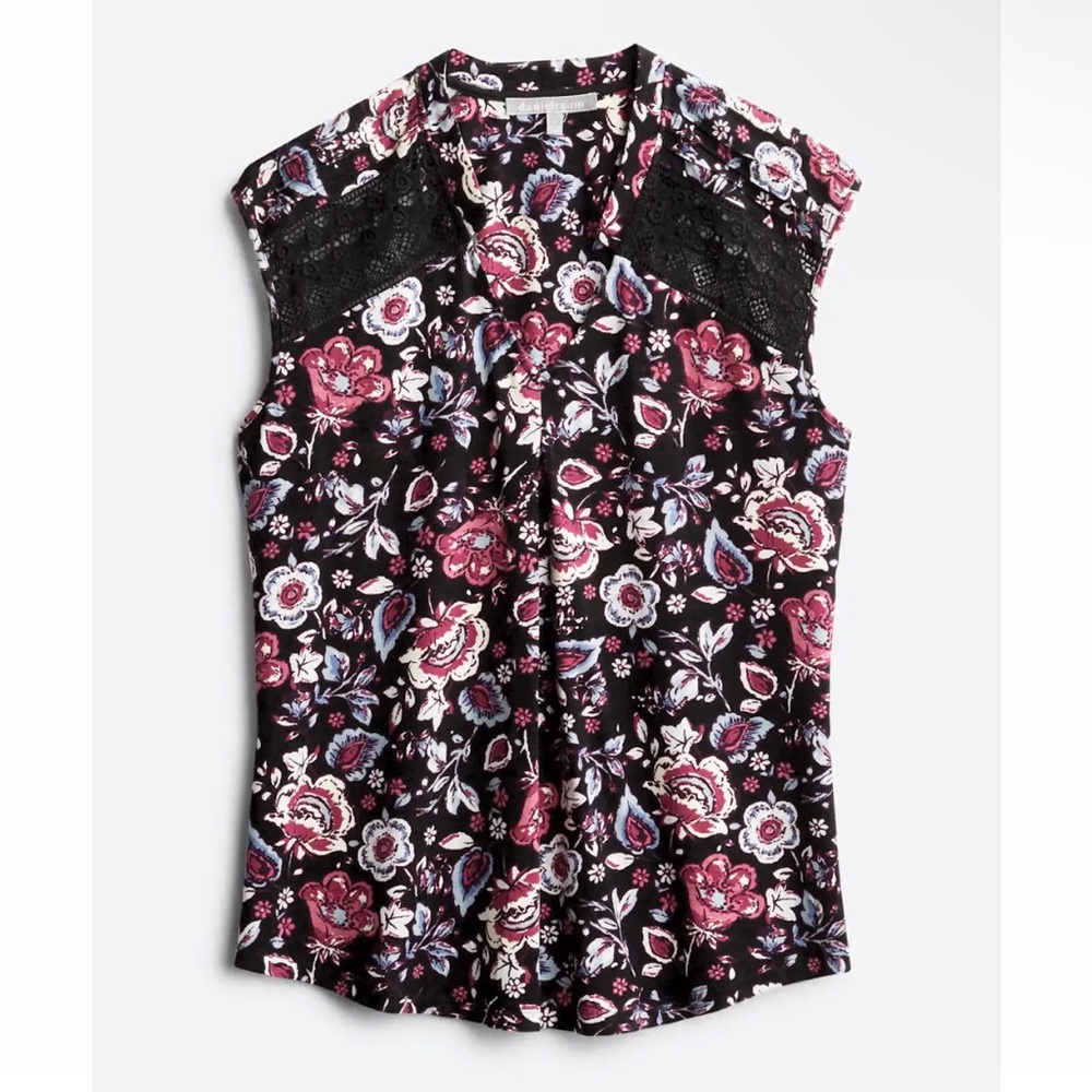 Daniel Rainn Caleena Pleated Shoulder Crochet Detail Top - XS